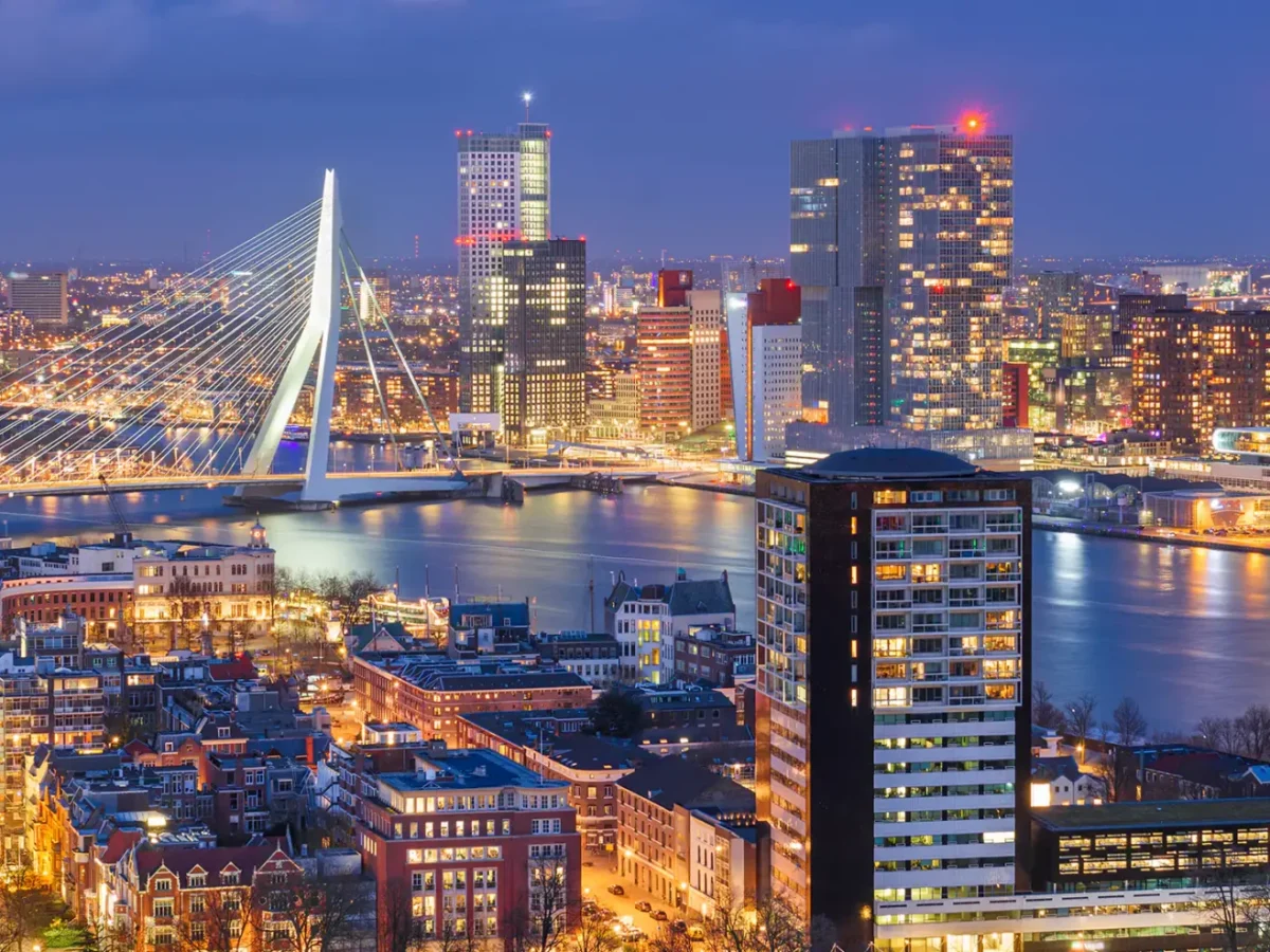 15-daagse-noorse-fjorden-cruise‑september‑2026-port-rotterdam-the-netherlands-skyscraper-c037-scaled