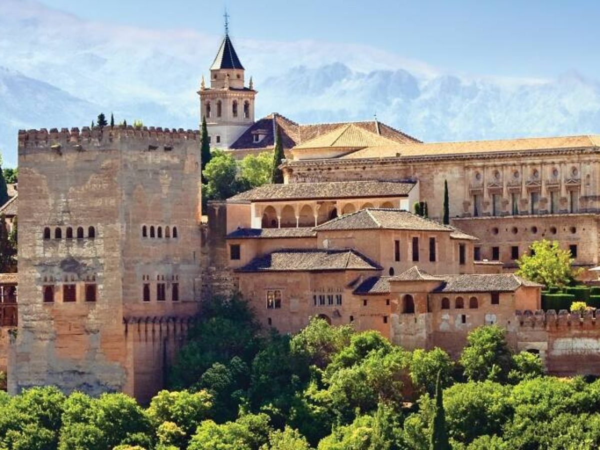 granada-alhambra-061918-10401-c037