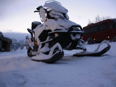trekandco-snowmobile-3793720 groot